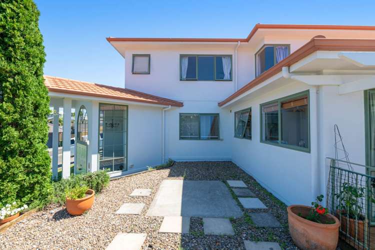 25 Admiralty Rise Gulf Harbour_22