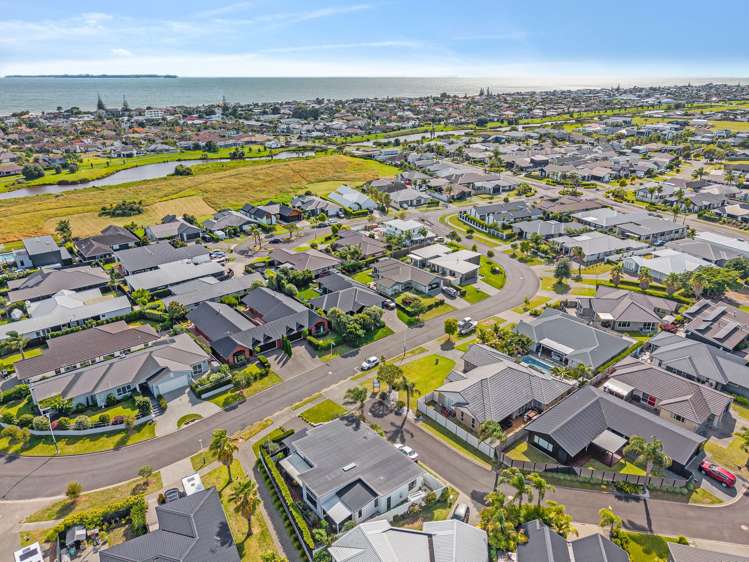 2 Celmisia Retreat Papamoa Beach_16