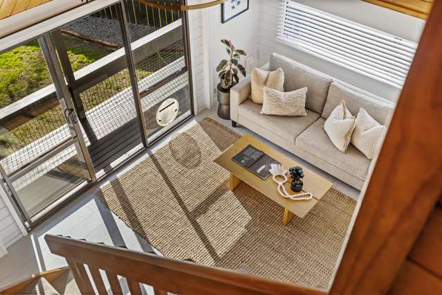 2/7 Fernbird Place Massey_2