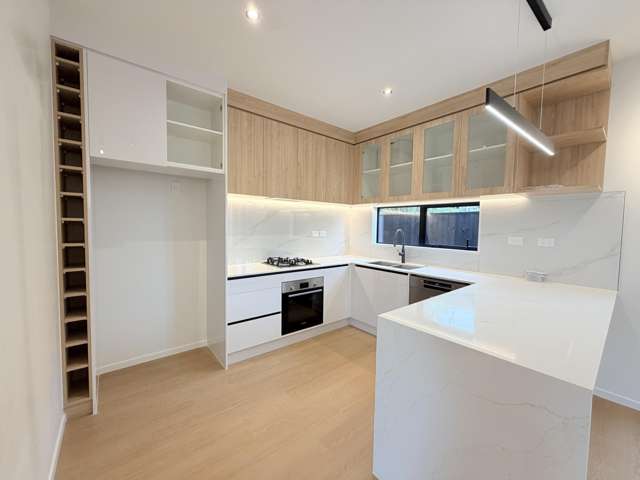 Lot 2/23 Wanaka Place Pakuranga Heights_4