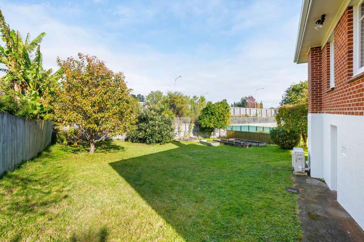 70 Flynn Road Hillcrest_16