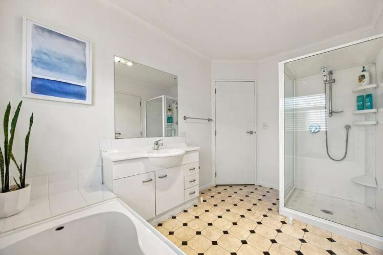 1/86 Tamatea Road Hilltop_10