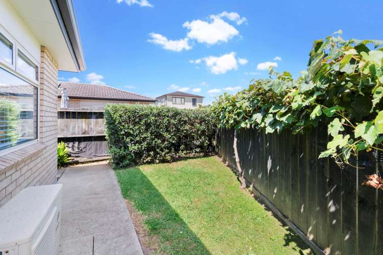 12 Ross Crescent Orewa_14