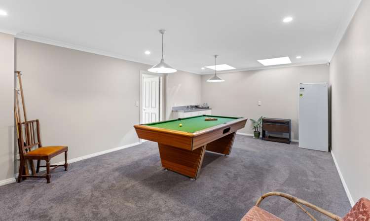 14 Nugget Grove Raumati Beach_28