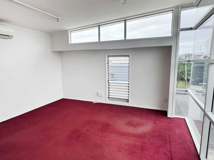 136A Captain Springs Road Onehunga_7