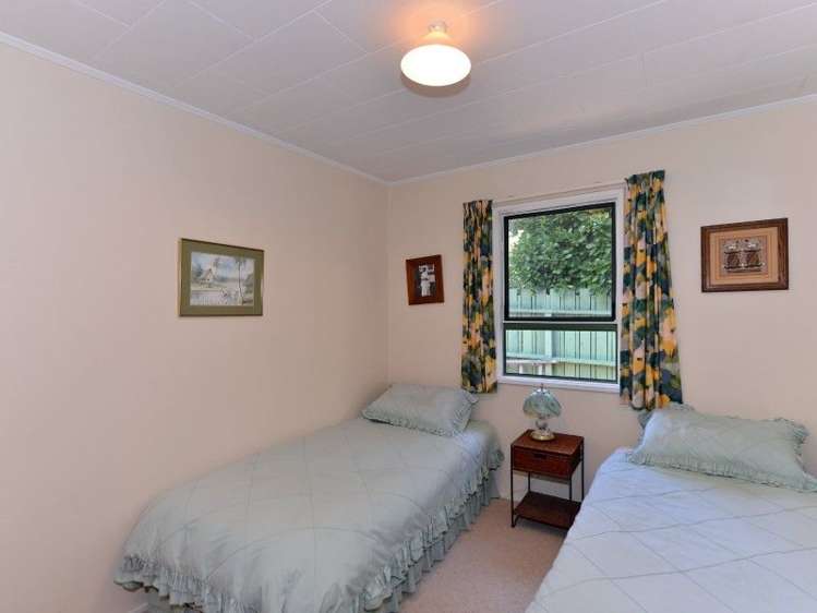 21 The Parade Okiwi Bay_18