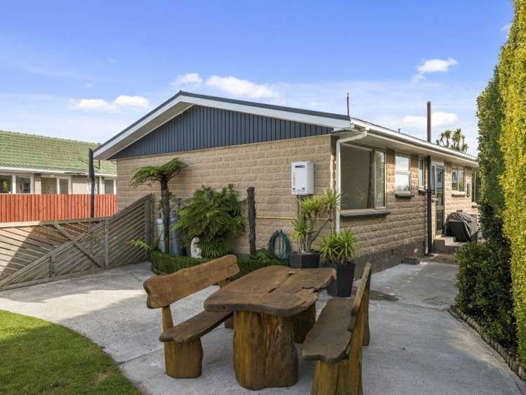 35 Denise Crescent Hornby_15