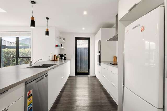 8 Peterley Road Lower Shotover_4