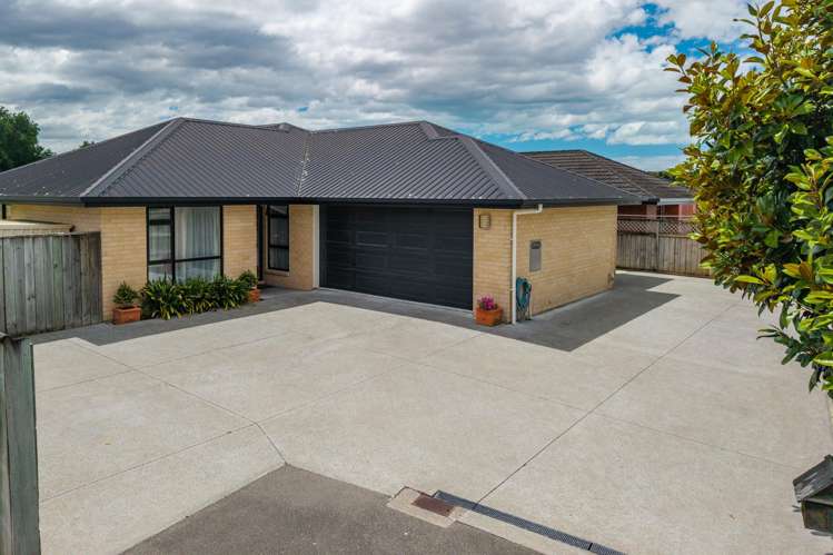 16 Wanderers Avenue Brightwater_28