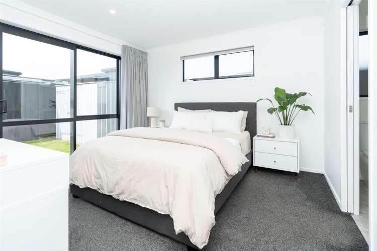 16 Trewern Avenue Chartwell_7