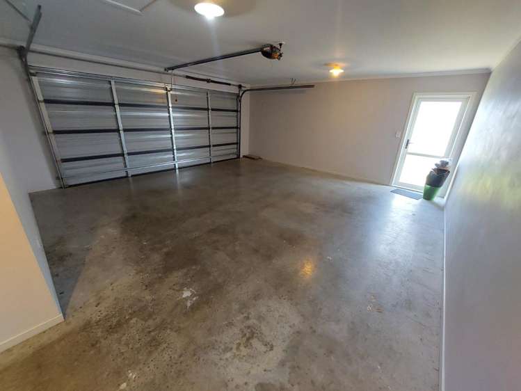 25 Queens Park Crescent 1067_12