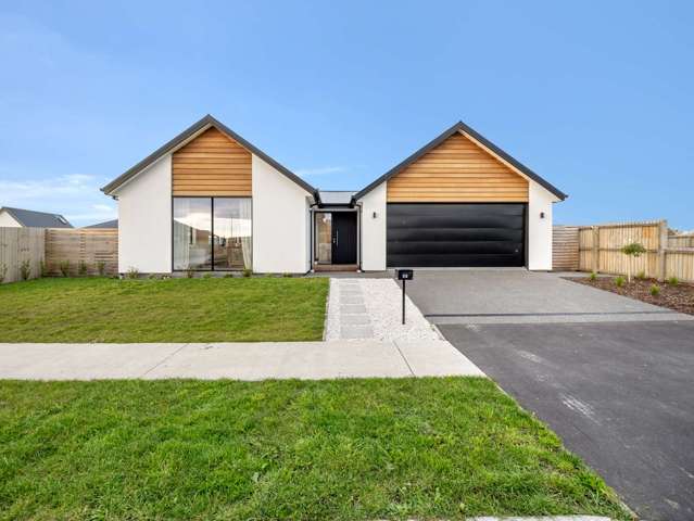 Luxury Living in Te Whāriki!