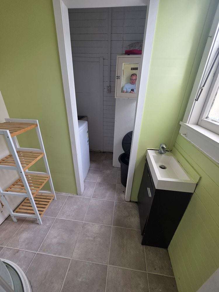 273B College Street West End_8