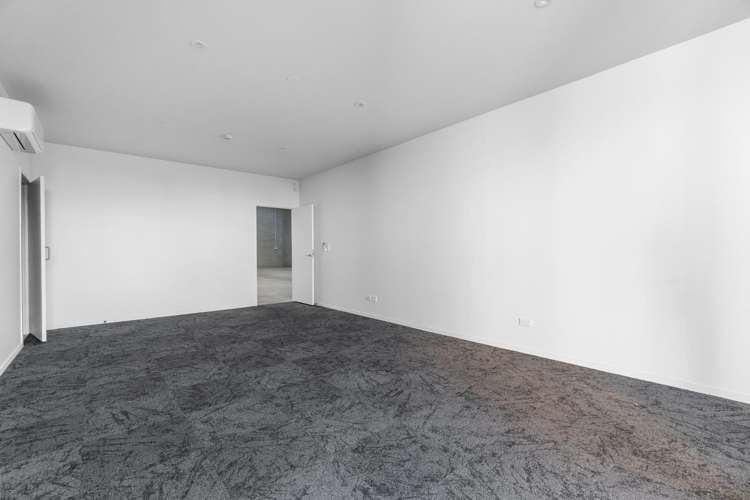 2/141 Ossie James Drive Rukuhia_2