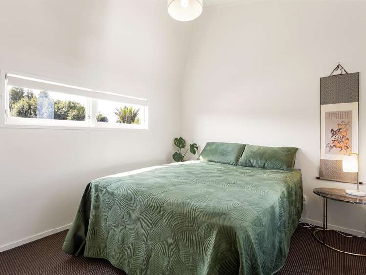 23 Gilbass Avenue Hamilton Lake_14