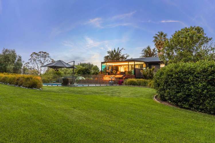 1079 Kahikatea Flat Road Waitoki_5