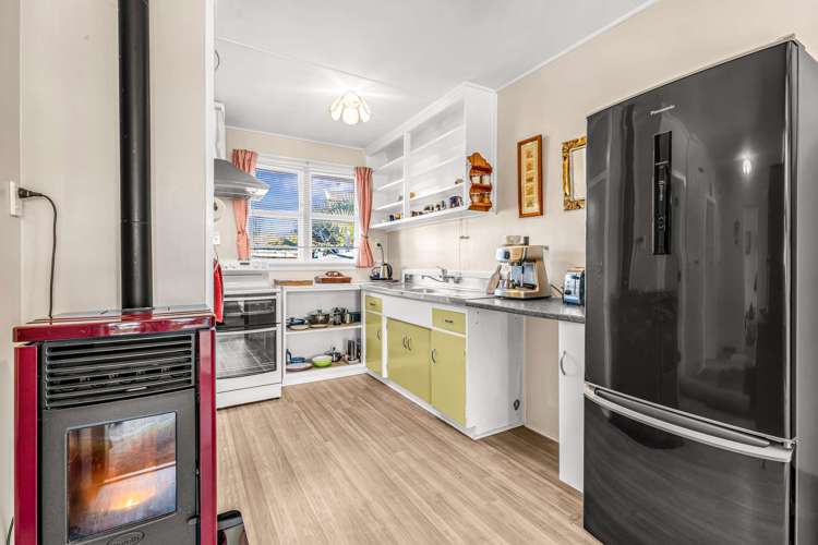 6/8 Purser Crescent Witherlea_3