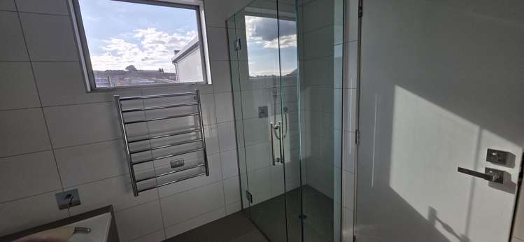 73 Ridge View Crescent Pukekohe_21