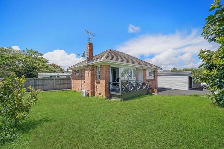 97 Russell Road Manurewa_11