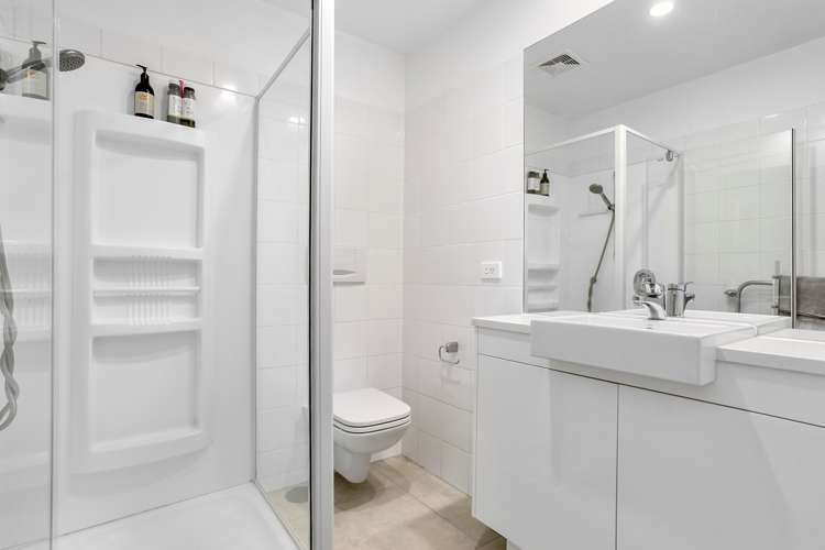 2/47 The Strand Takapuna_12