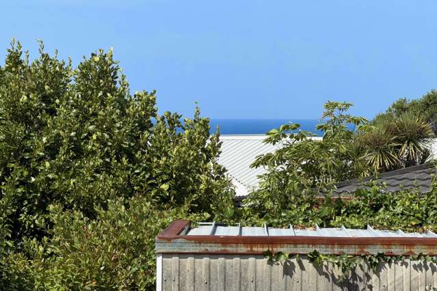 584 Beach Road Rothesay Bay_2