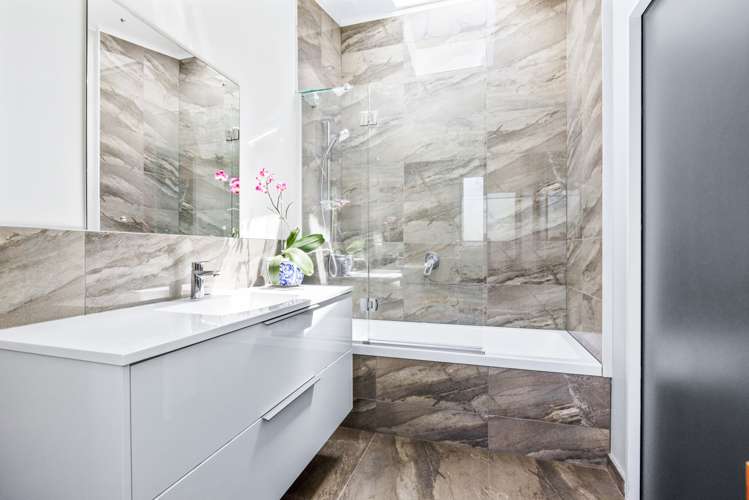 21 Upham Crescent Taradale_19