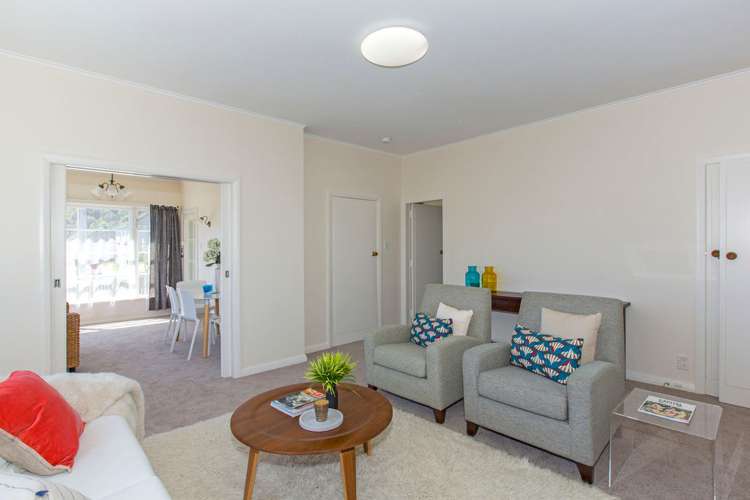 1/217 Whites Line East Waiwhetu_9