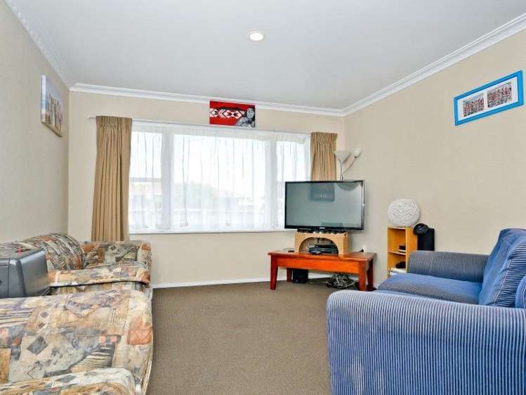 2 Snead Place Hamilton East_14