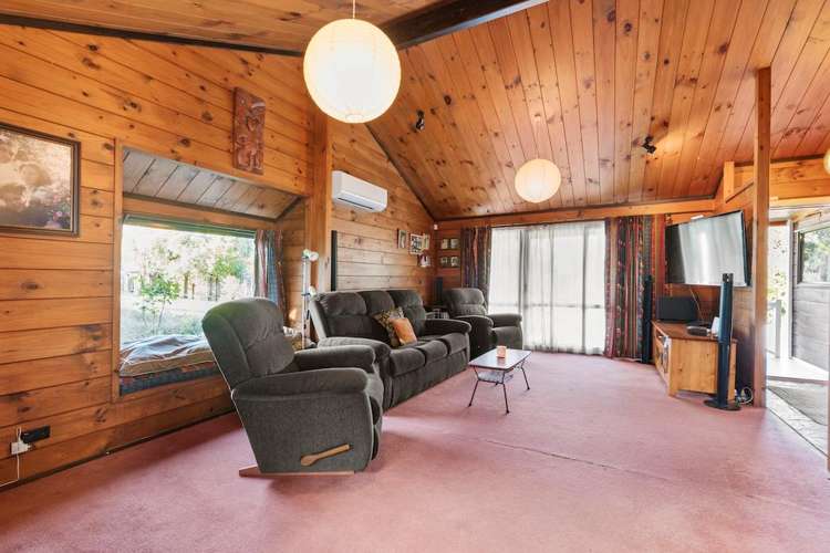 7 Spruce Place Totara Heights_13