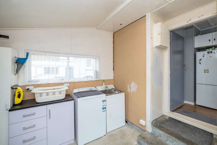 34 William Benton Street Featherston_23