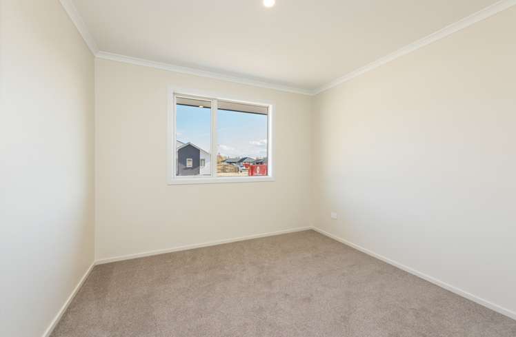 14 Campari Drive Richmond_11