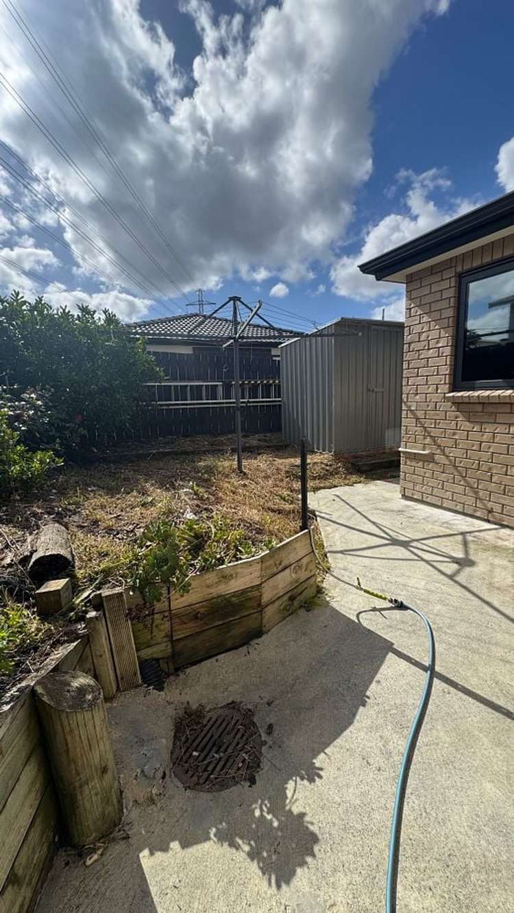 1 Lema Place Clover Park_10