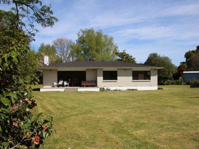 10 Raukawa Place Lake Taupo (East)_1