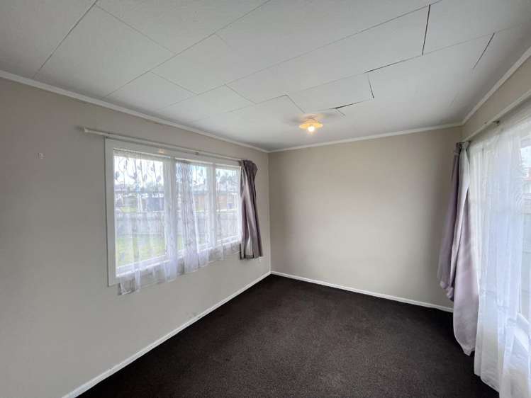 9 Norval Street Henderson_7