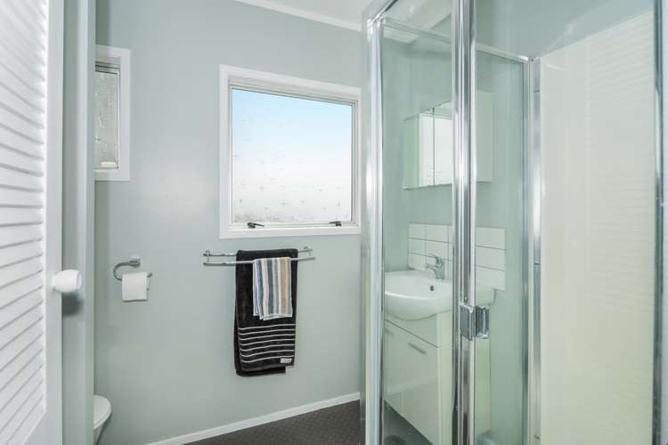 2/223 Rangatira Road Beach Haven_12