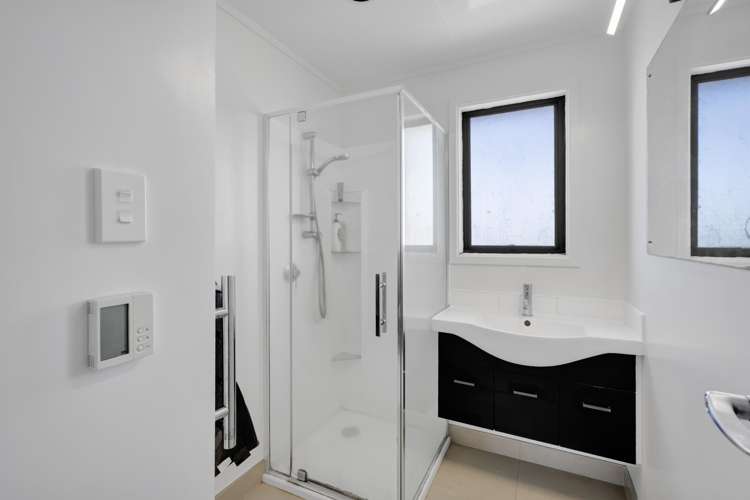 4923 South Road Opunake_11