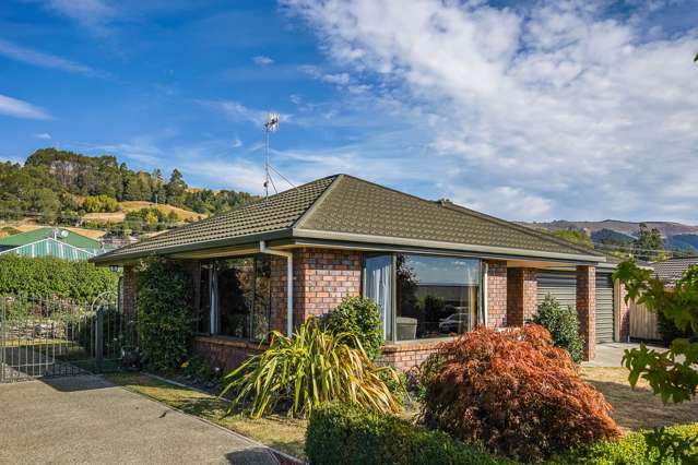 39 Kingsford Drive Stoke_1