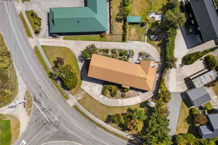 144 Capell Avenue Lake Hawea_14