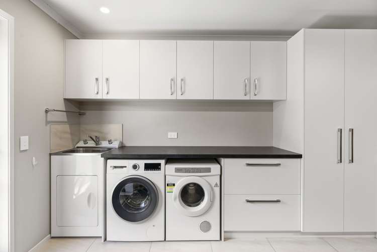 6 Karearea Drive Coastlands_23