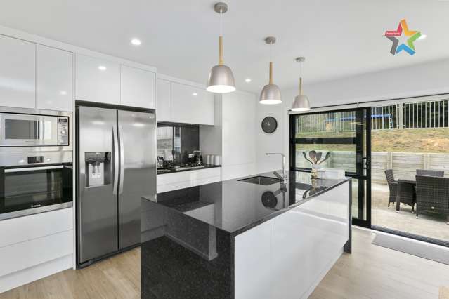 8 Frankie Stevens Place Riverstone Terraces_4