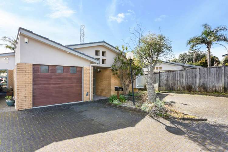 9/17 Matata Street Blockhouse Bay_1