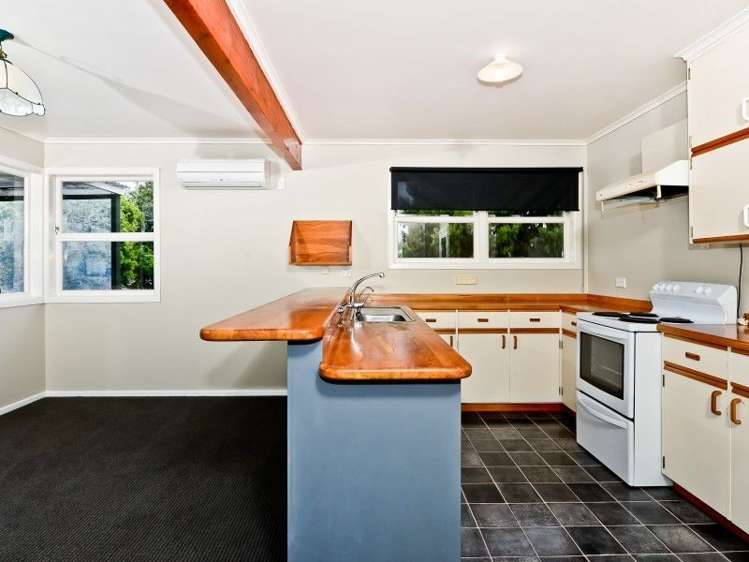 14 Joanna Place Deanwell_33