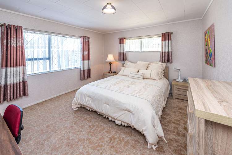 12 Akepiro Place Tawhero_11