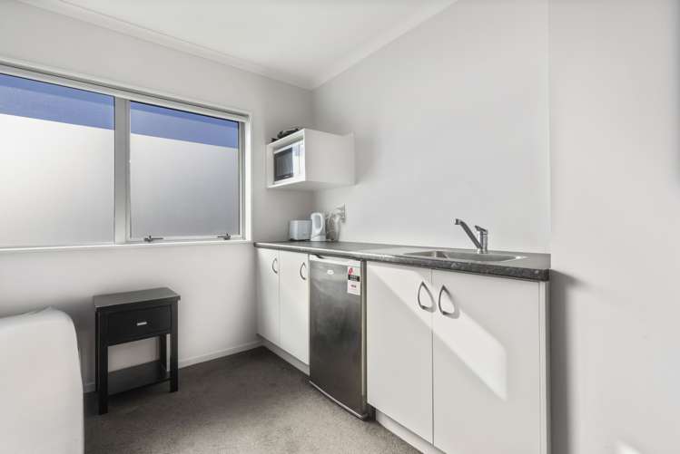 3/81 Normandy Avenue Melville_9