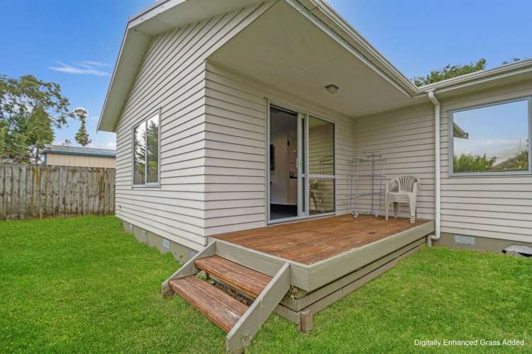 16 Mahanga Road Fairy Springs_21