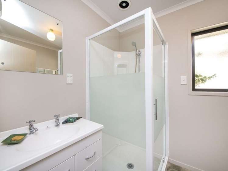 562 Lees Road Feilding_16