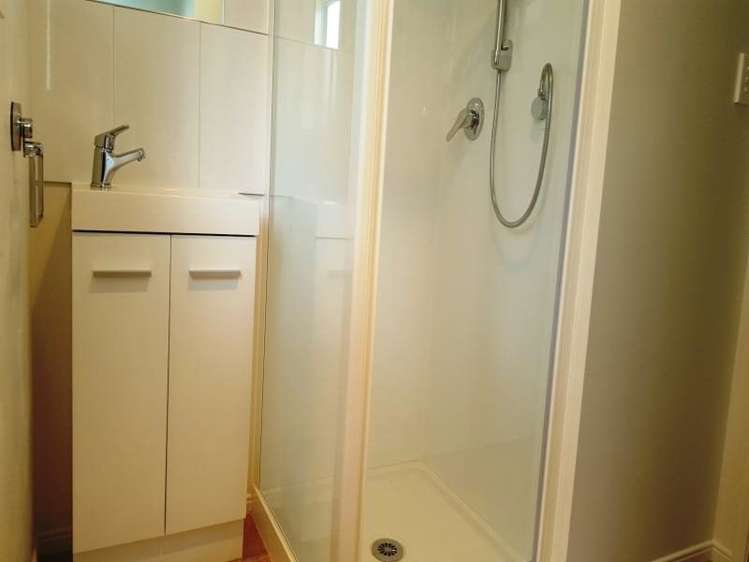 25 Rowandale Avenue Manurewa_12