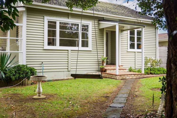 24 Arahoe Road New Lynn_17