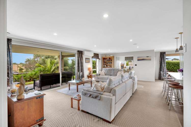 12 Omana Avenue Shelly Beach Helensville_14