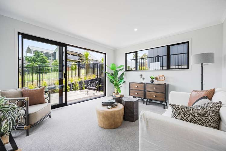 6 Akau Lane Orewa_4